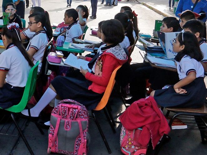 Regresan a clases este lunes 200 escuelas en Morelos tras sismo - clases-morelos