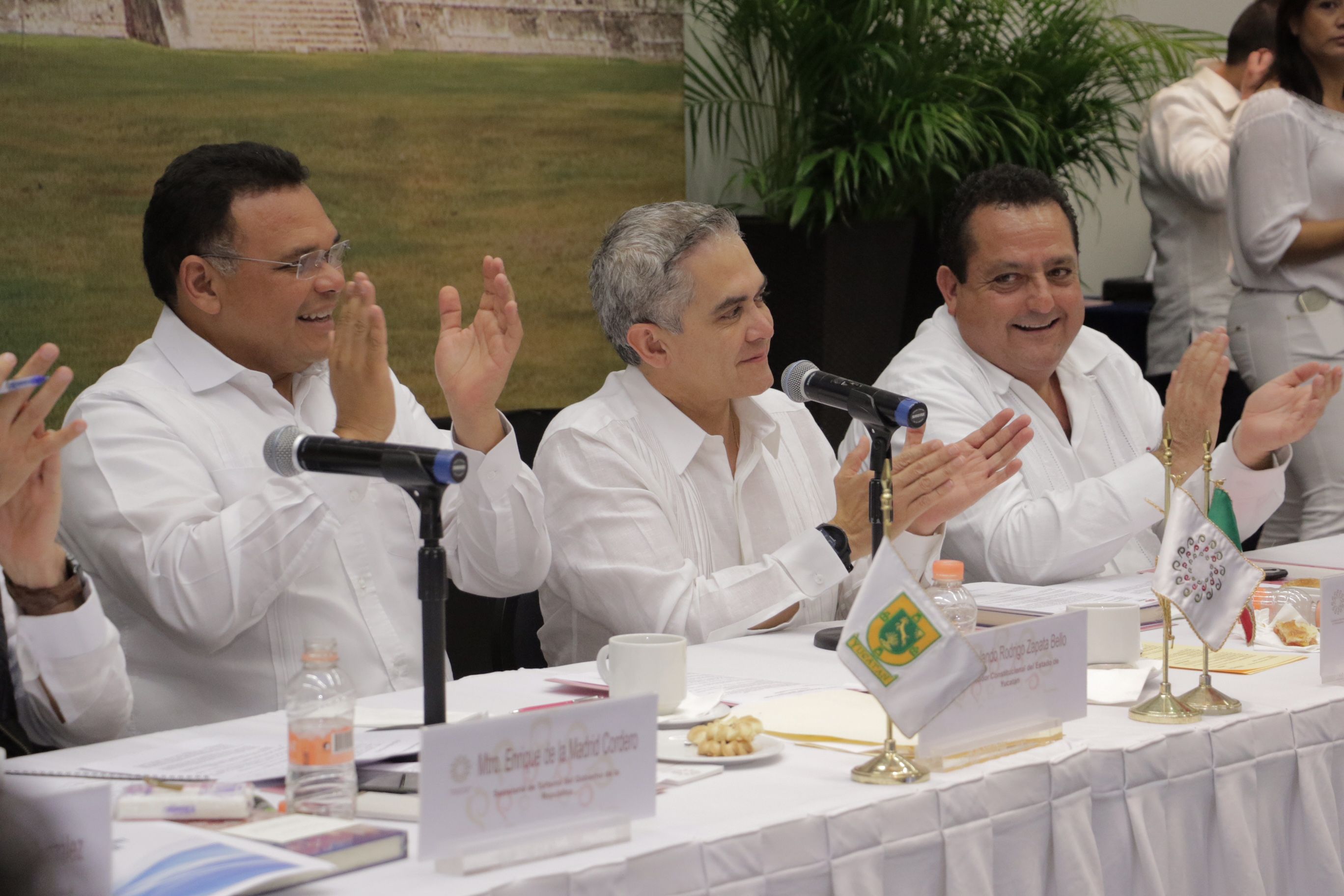 Crearán estrategias para impulsar el turismo tras sismos en México - conago-turismo2