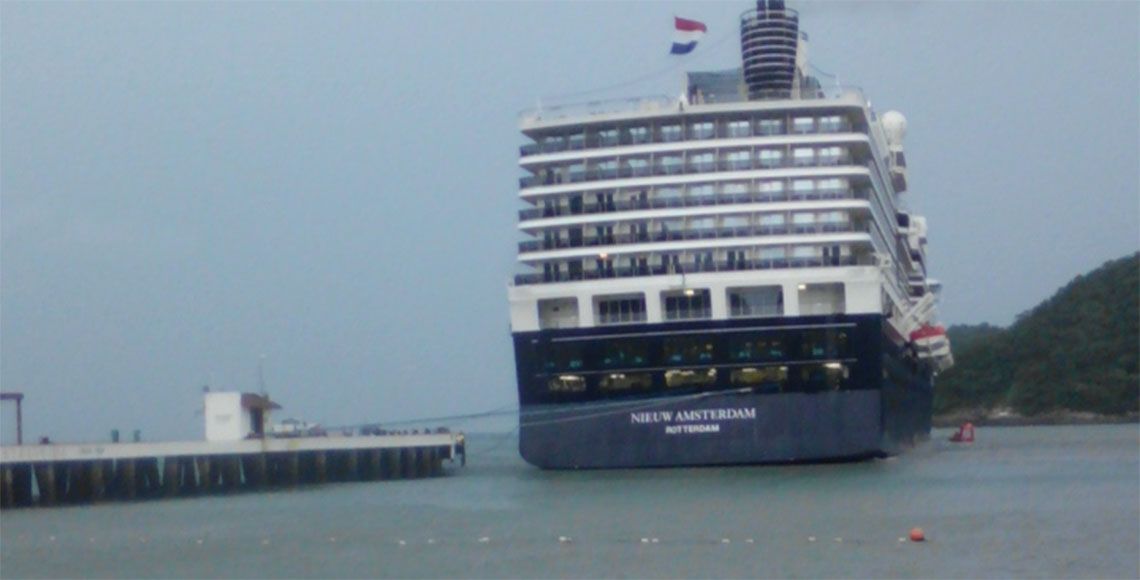 Crucero encalla en Oaxaca