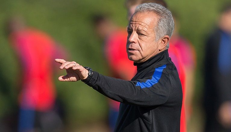 Dave Sarachan será técnico interino de la selección de EE.UU.