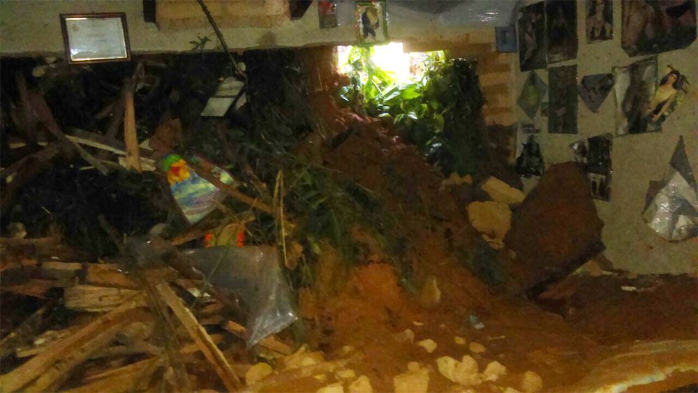 Derrumbe en Oaxaca deja dos muertos