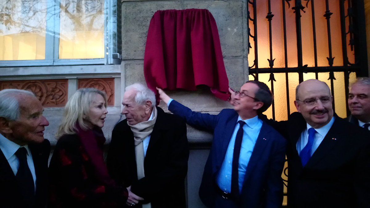 Develan placa de Carlos Fuentes en embajada de México en París - develación-de-placa-de-Carlos-Fuentes