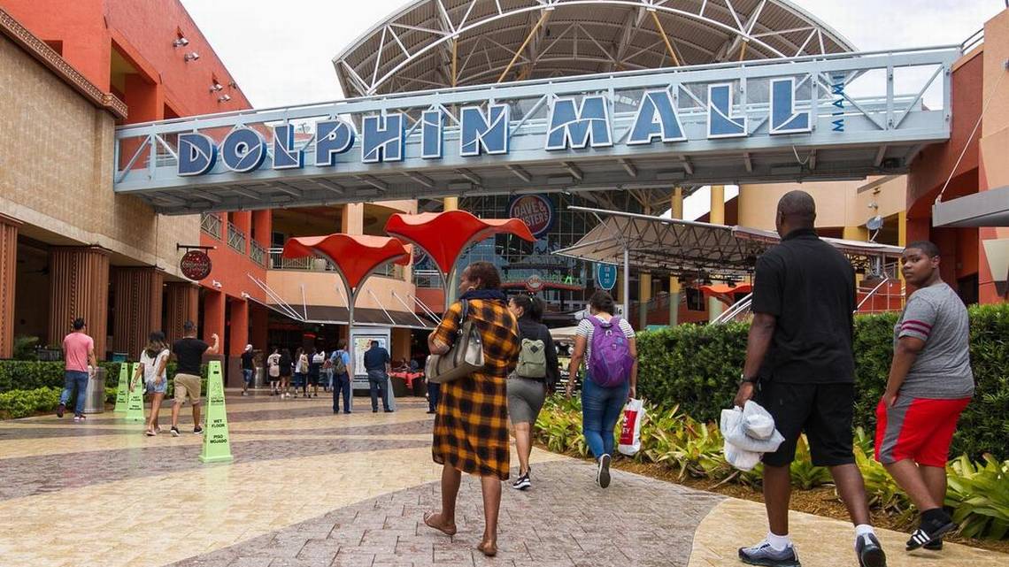 Detienen a hombre por planear ataque con bomba en Miami - dolphin-mall