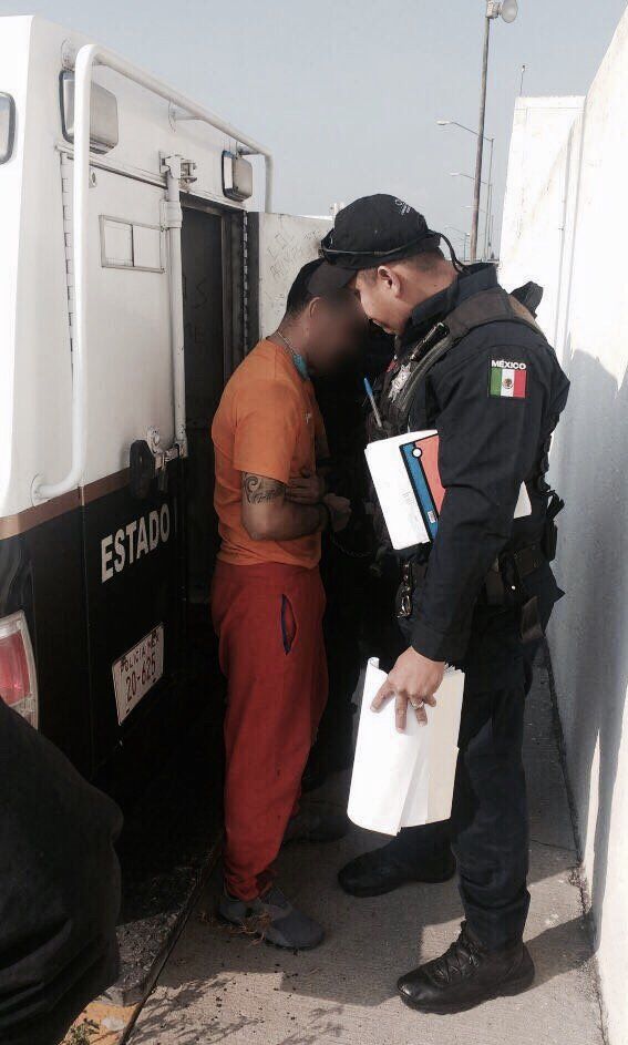Trasladan a "El Tato" a penal de Gómez Palacio - el-tato-3