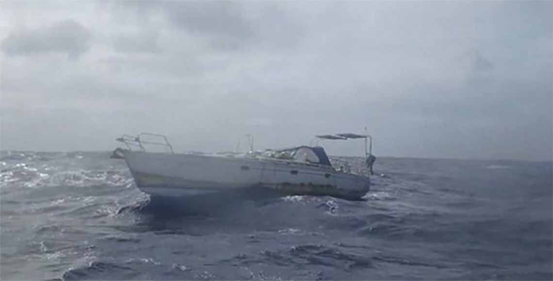 Localizan embarcación perdida frente a la costa de Oaxaca