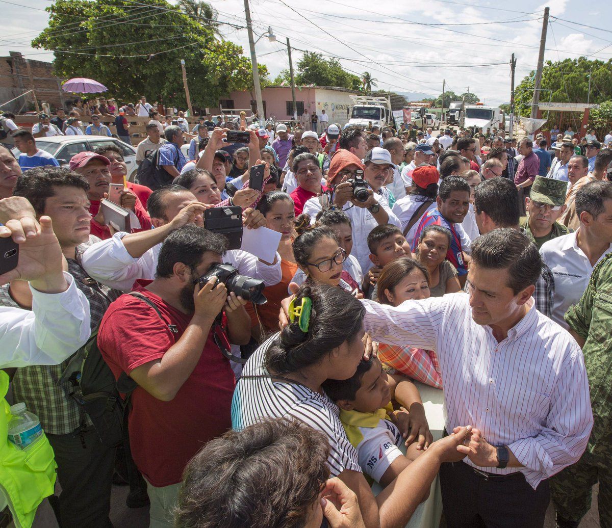 EPN supervisa labores de reconstrucción de viviendas afectadas por sismos