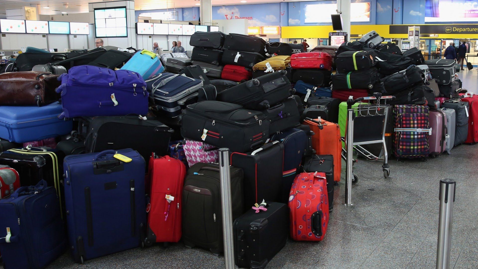 EE.UU. pide a aerolíneas prohibir laptops en equipaje documentado