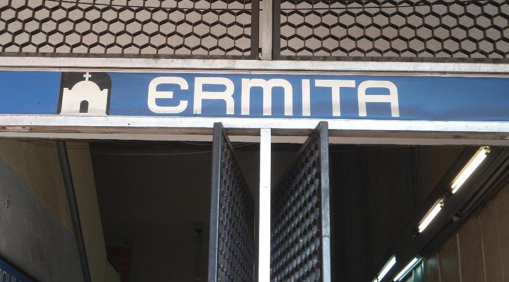Detienen a hombre por presunto acoso sexual en Metro Ermita