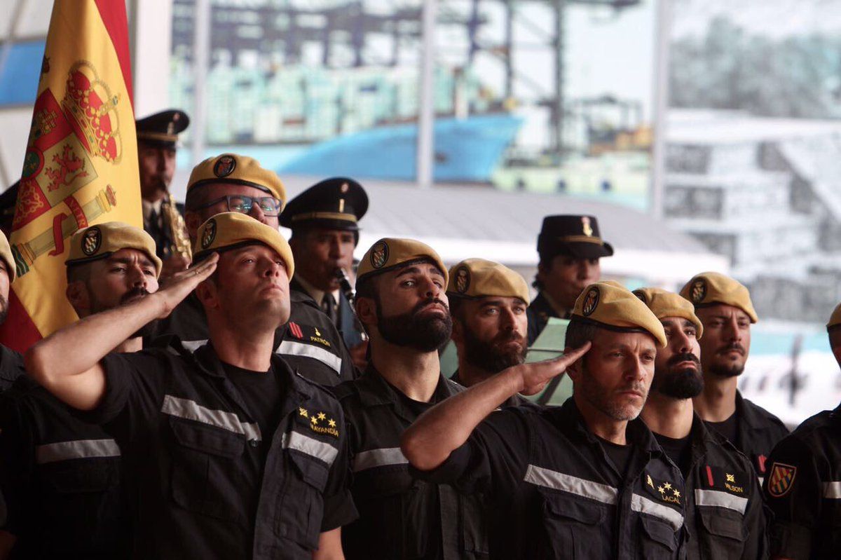 Despiden a rescatistas españoles - españa-3