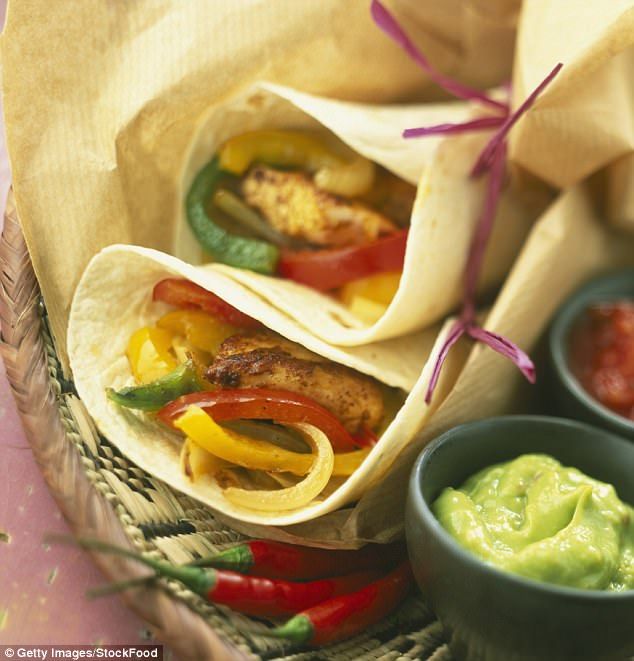 Hombre roba más de un millón de dólares en fajitas