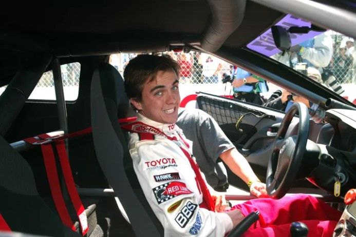 Frankie Muniz olvida haber participado en "Malcolm el de en medio" - frankie-racer