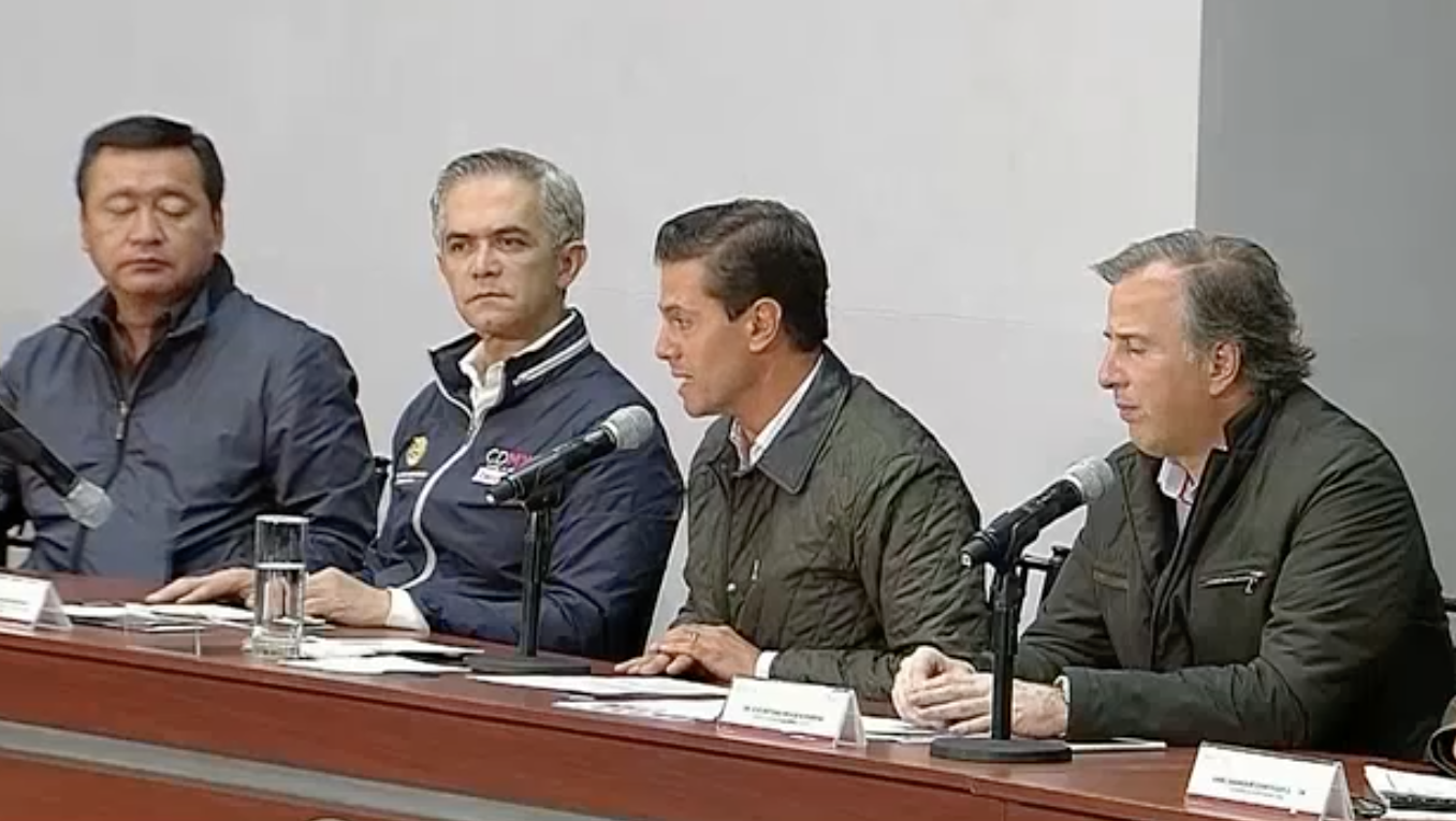 EPN, gabinete y Mancera evalúan medidas para reconstrucción de la CDMX