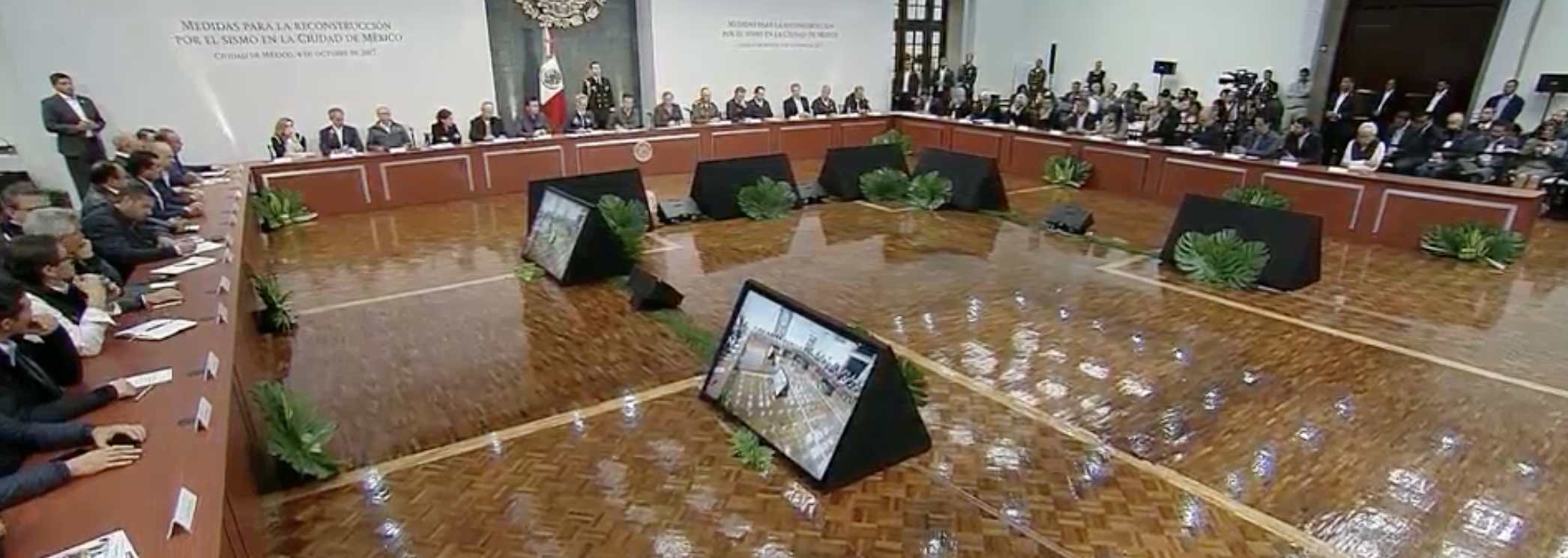 EPN, gabinete y Mancera evalúan medidas para reconstrucción de la CDMX - gabinete