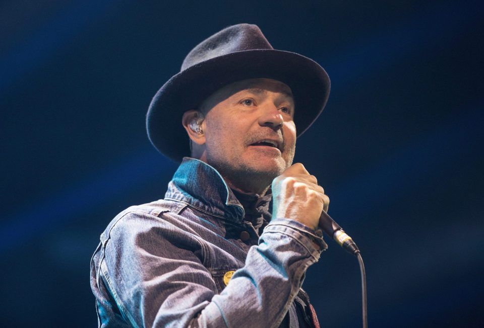 Trudeau se conmueve por muerte de Gord Downie - gord-downie