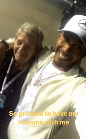 Hamilton viajó a Miami para celebrar su cuarto título de F1 - hamilton4-e1509378151642