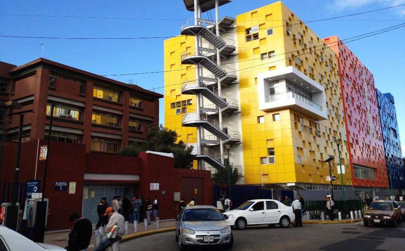 Médico denuncia reducción del presupuesto destinado a cirugías en el Hospital Infantil de México