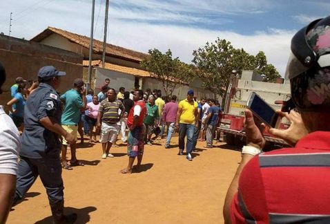 Incendio intencional deja cuatro muertos en guardería de Brasil