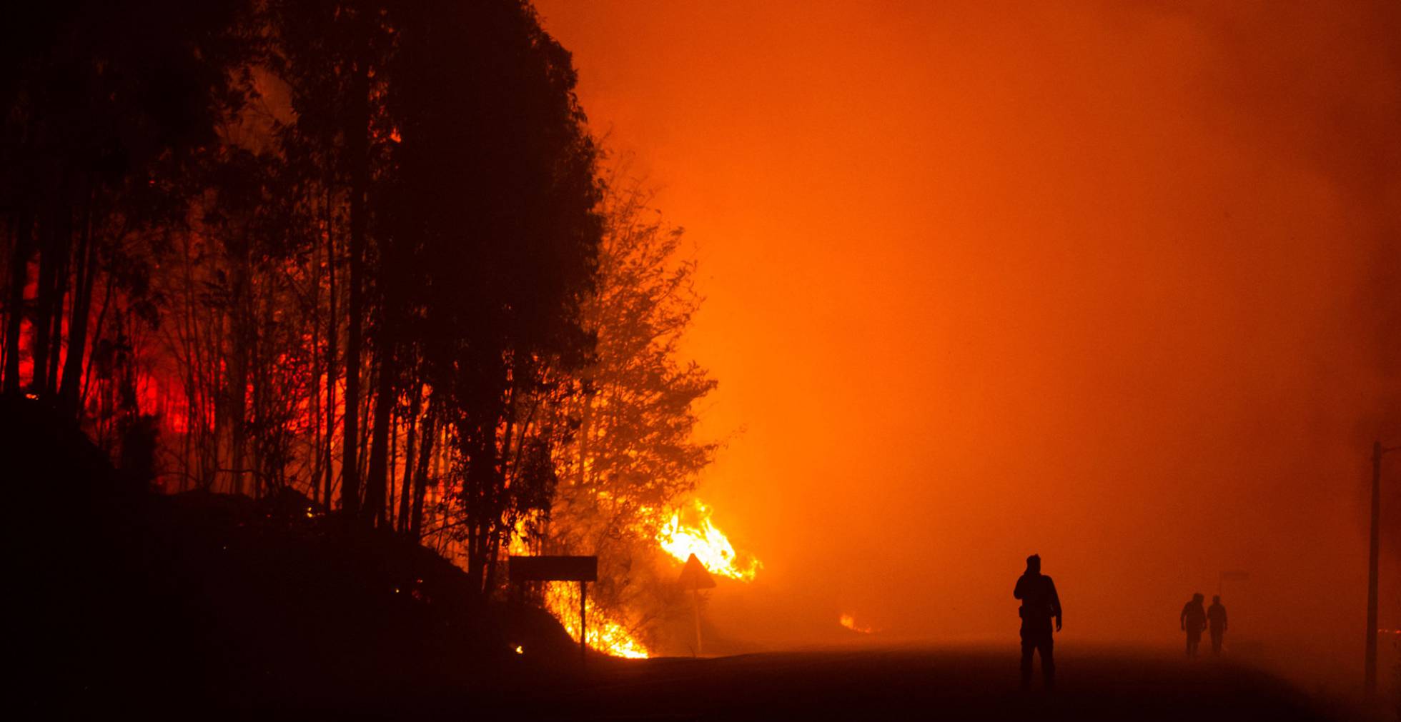 Incendios en España y Portugal dejan al menos 30 muertos - incendios-españa-portugal