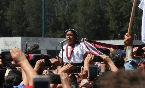 Mujer indígena se registra como independiente por la Presidencia