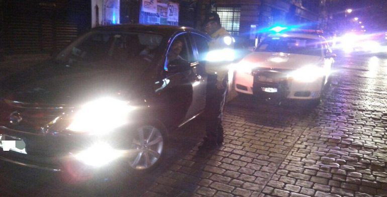 Intentan robar casa de empeño en la Doctores