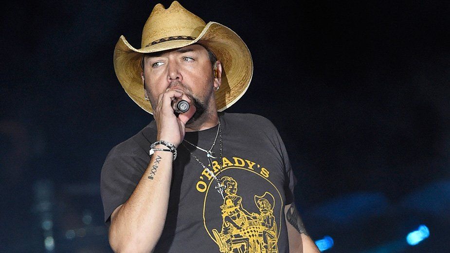 #Video Cantante sale del escenario cuando escucha los disparos en Las Vegas - jason-aldean