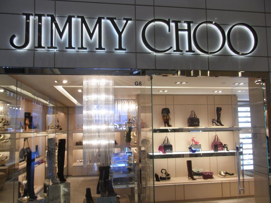Comisión Europea aprueba compra de Jimmy Choo por Michael Kors - jimmy-choo