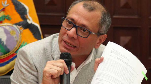 Trasladan a prisión a vicepresidente de Ecuador