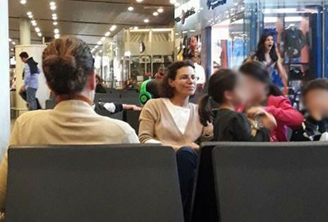 Son seis las cuentas bancarias congeladas a Javier Duarte y Karime Macías - karime-macias-aeropuerto