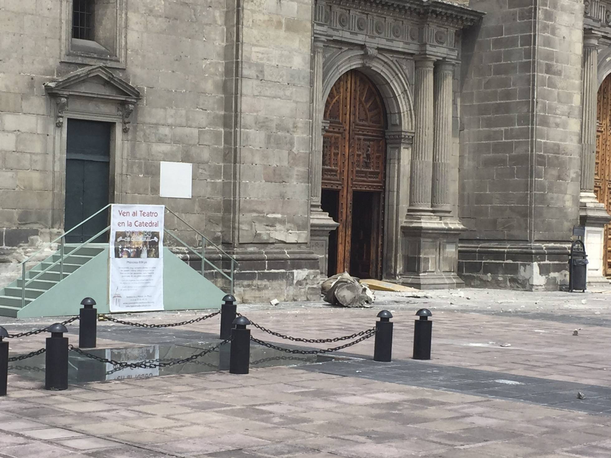 #Video Caída de La Esperanza en la Catedral Metropolitana