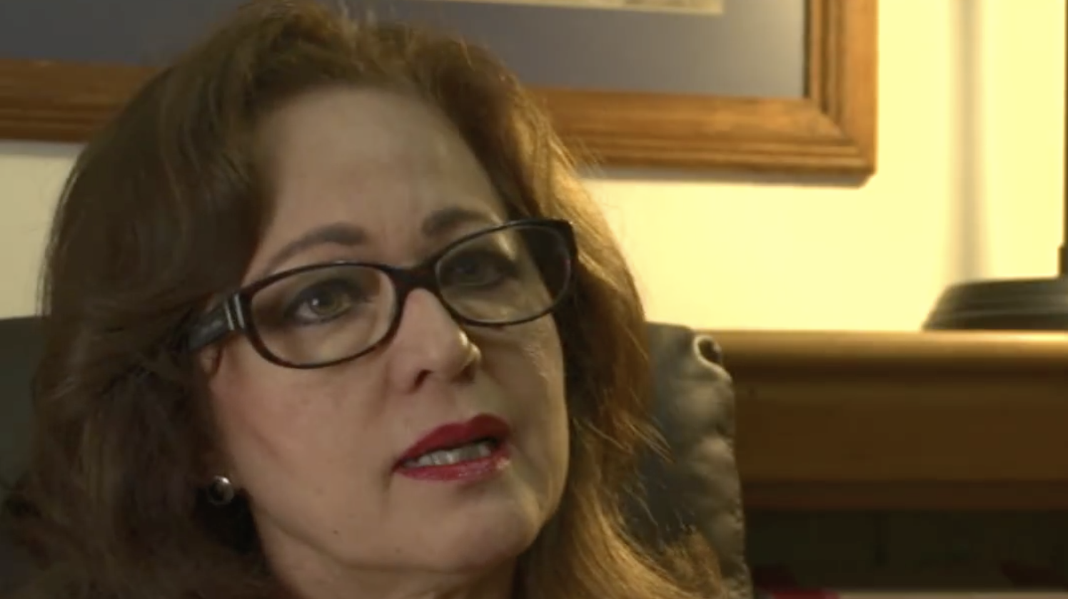 Hasta 25 años de cárcel a maestra que envió pastillas a su madre