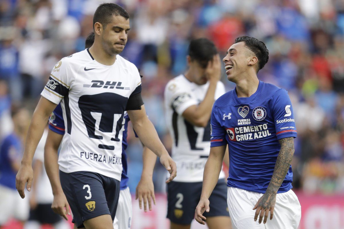 Cruz Azul golea a Pumas en Querétaro