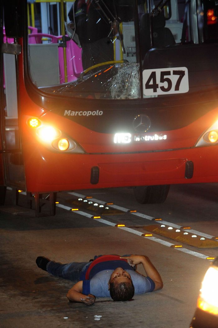 Metrobús arrolla y mata a hombre en Vallejo - metrobus-vallejo-3w