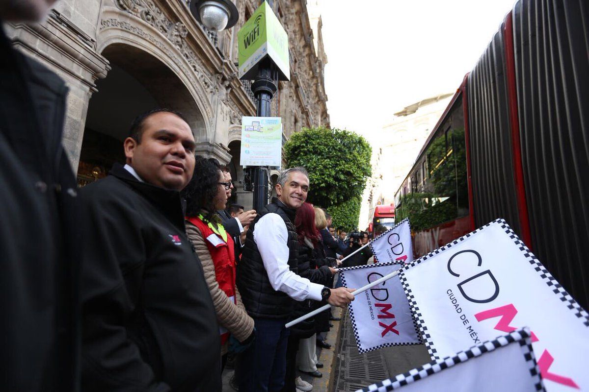 Estrenan 33 camiones del Metrobús - metrobús-1