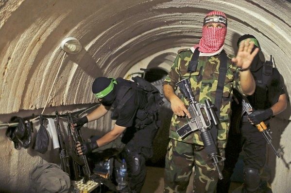 Descubren túnel debajo de escuela de la ONU en Gaza