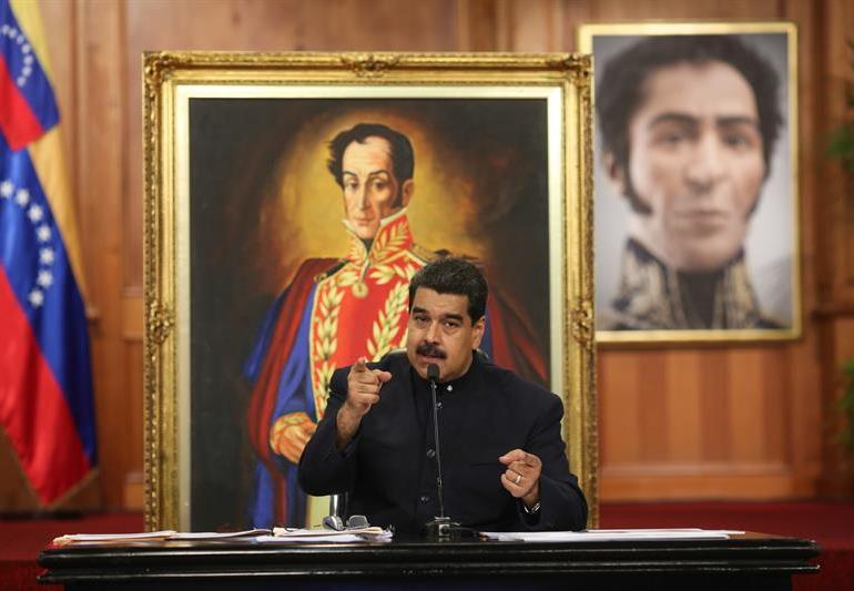 Maduro advierte por posibles medidas contra Facebook y Twitter - nicolás-maduro
