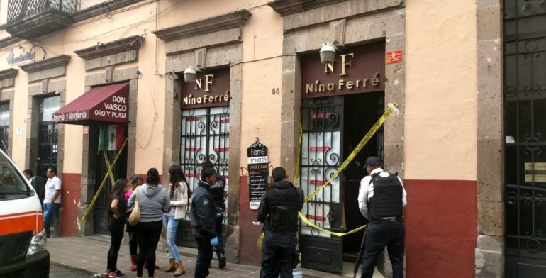 Asaltan joyería del centro de Morelia