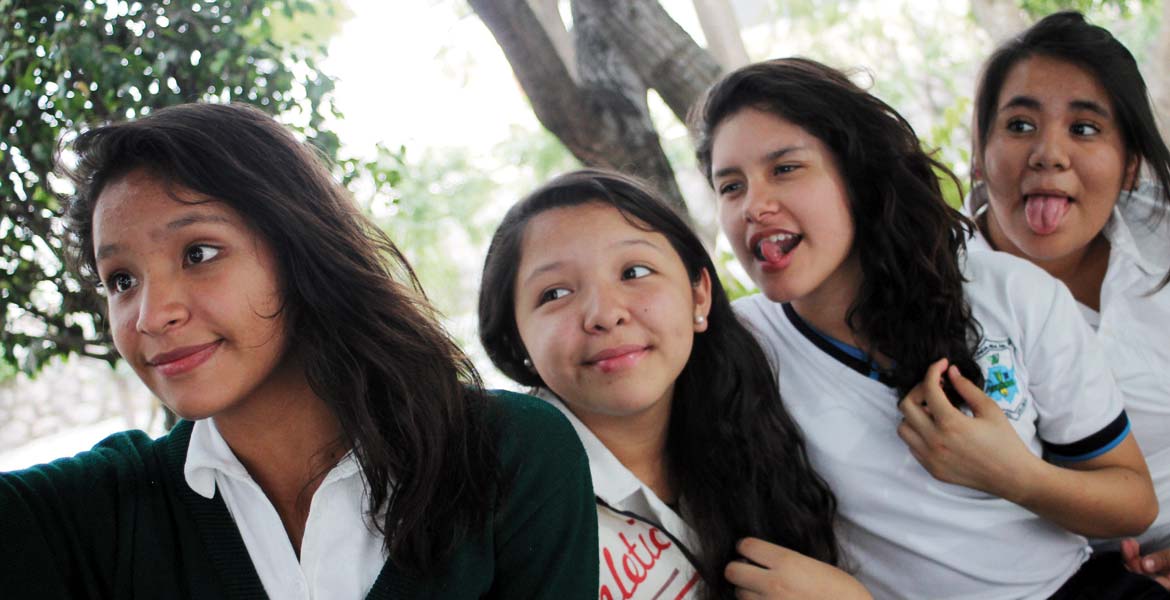 Viven 19.4 millones de niñas y adolescentes en México - niñas-mexico