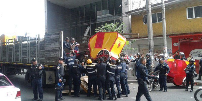 SEMOVI acuerda con mototaxistas regular servicio en CDMX - operativo-mototaxis-tlahuac