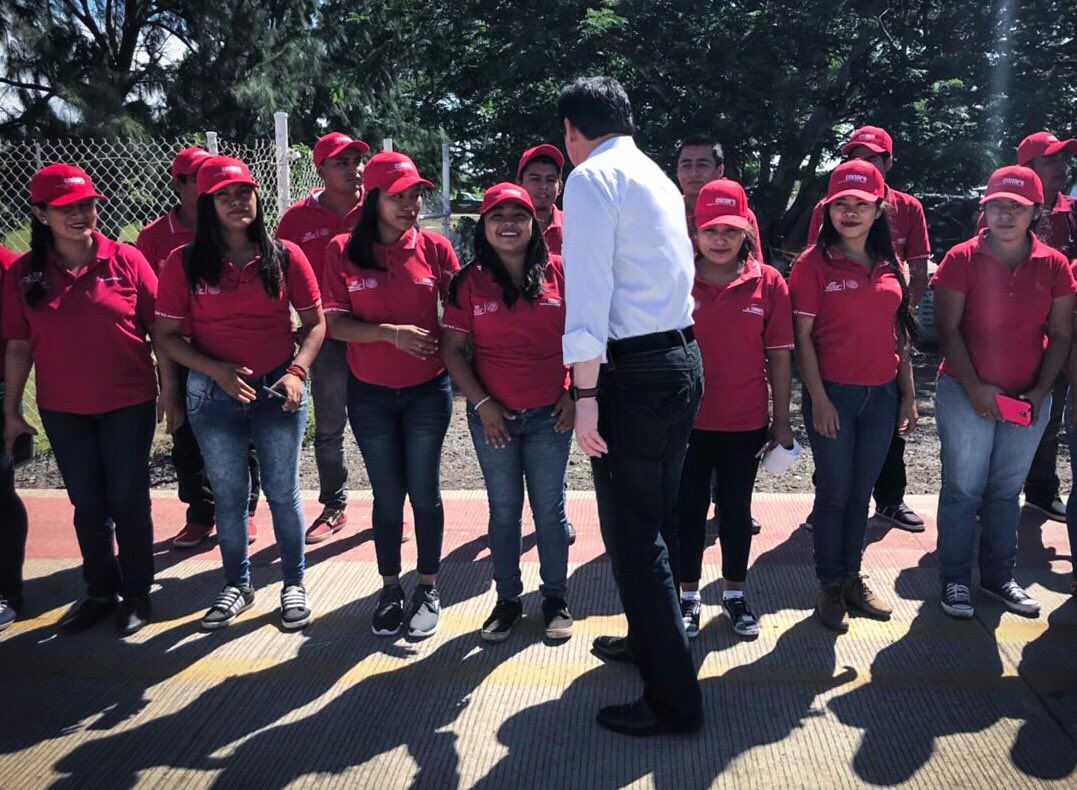 Osorio Chong supervisa trabajos de reconstrucción en Oaxaca - osorio-chong-1