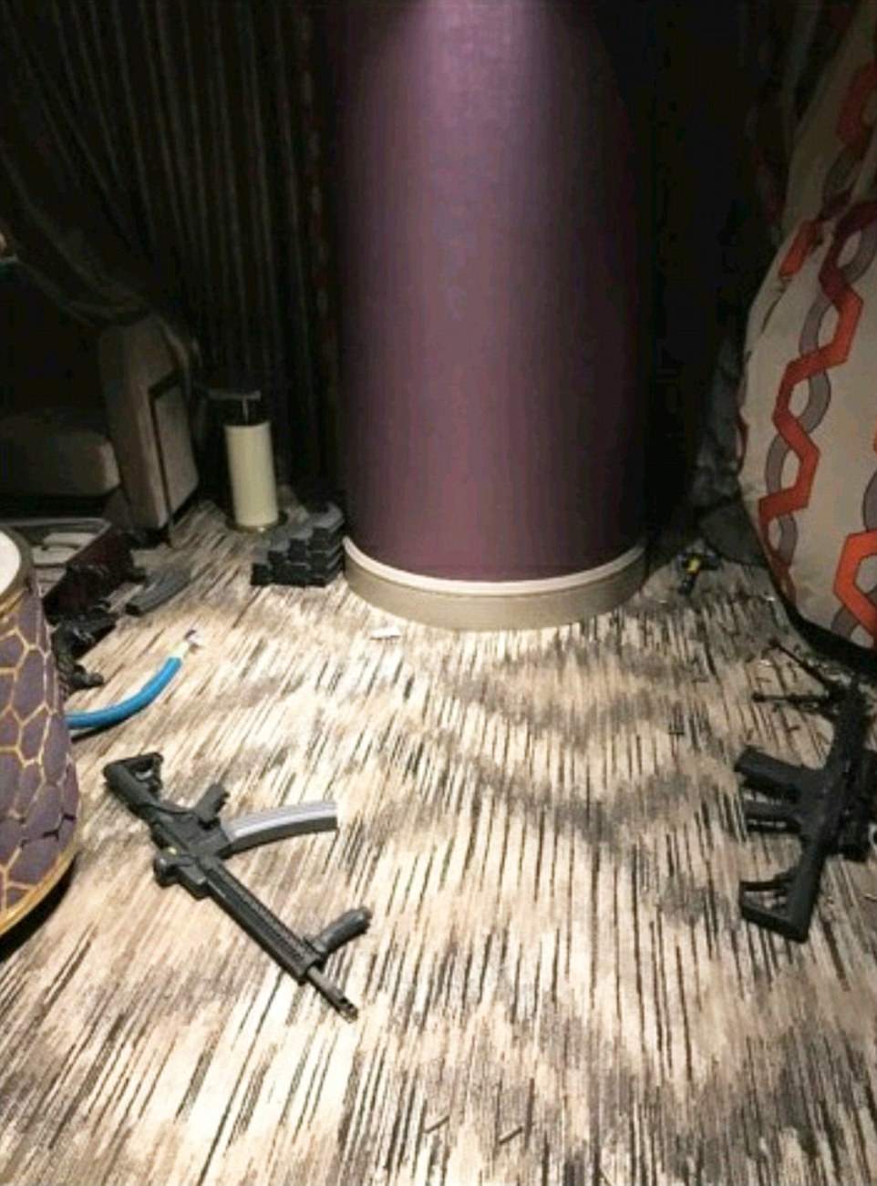 Víctima de la masacre de Las Vegas demanda a hotel Mandalay Bay - paddock-las-vegas-4