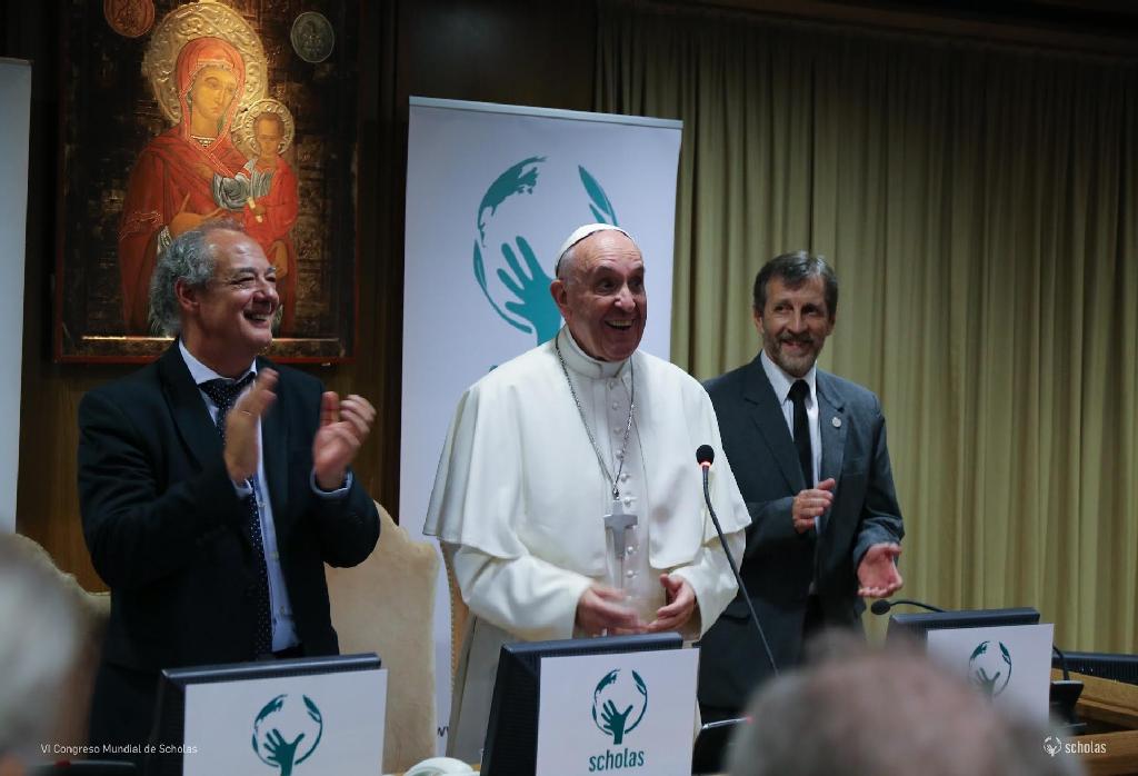 Papa platicará con jóvenes mexicanos afectados por sismo - papa-en-el-congreso-scholasjpg-2_1024