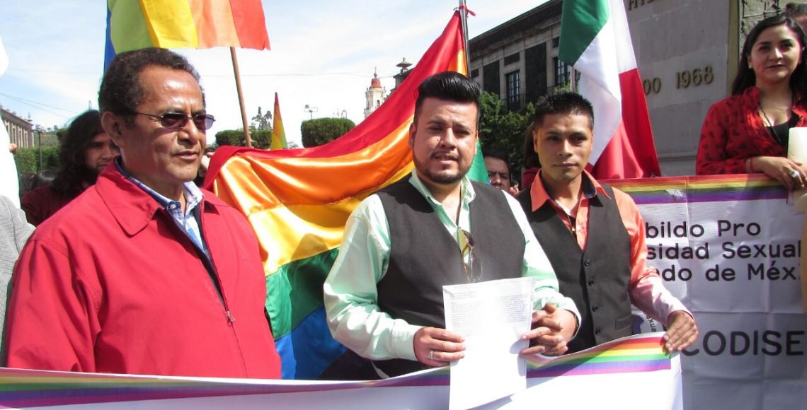 Autorizan la primera boda entre hombres en Edomex - pareja-gay