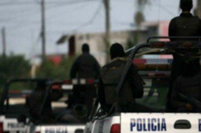 Recuperan mercancía robada en Edomex