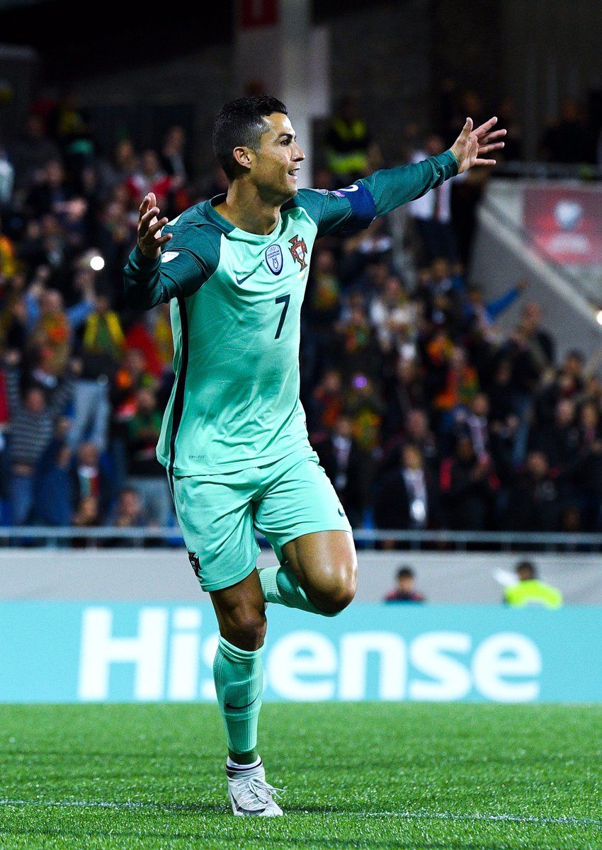 Ronaldo salva a Portugal y se jugarán el pase directo contra Suiza - portugal-ronaldo