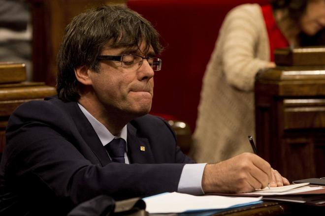 Liberan con medidas cautelares a Puigdemont