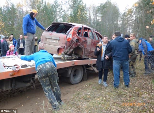 #Video Aparatoso accidente en carrera en Rusia - rally-russia