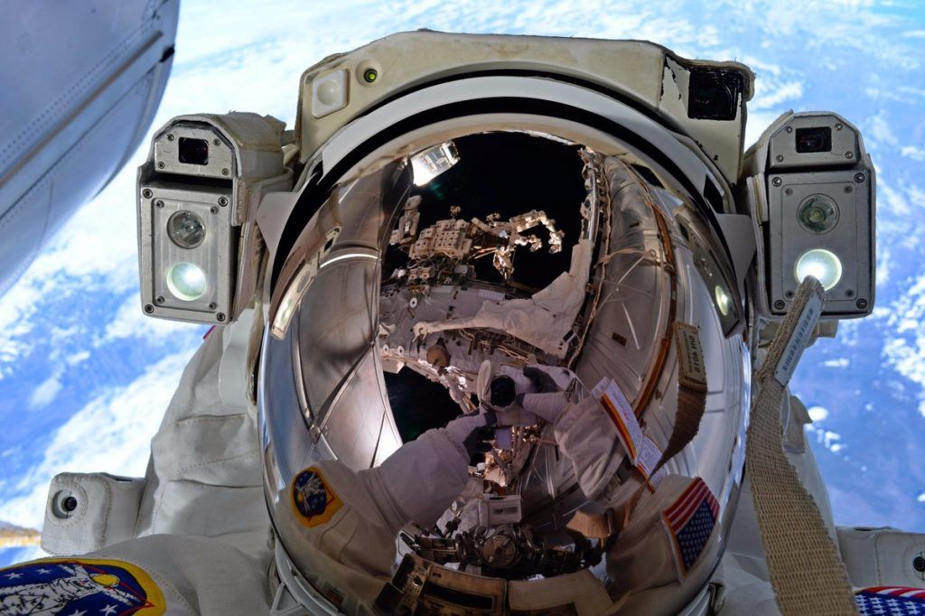 #Video Astronauta juega con fidget spinner en Estación Espacial - randy-bresnik-1024x682