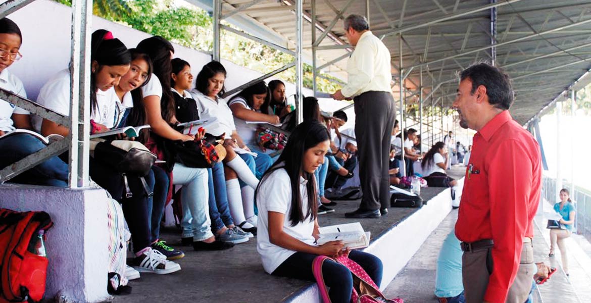 Regresan a clases este lunes 200 escuelas en Morelos tras sismo