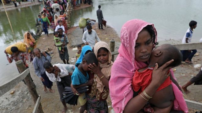 Naufraga bote con 35 musulmanes rohingya que huían de Myanmar