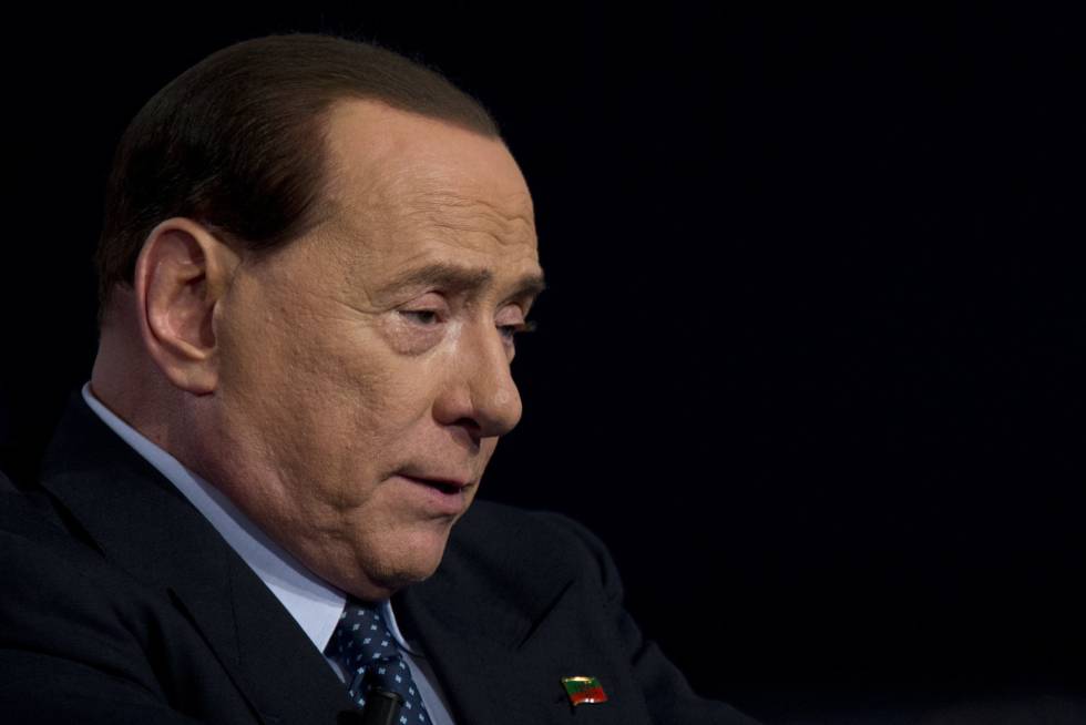 Acusan a Berlusconi por coludirse en la mafia italiana - silvio-berlusconi-w